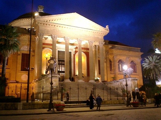 Full day exploring Palermo and its area